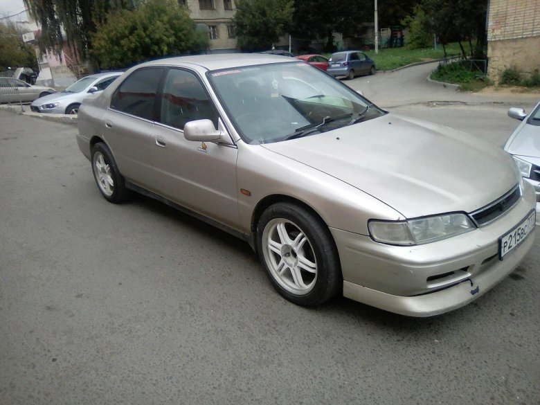 Honda Accord 95