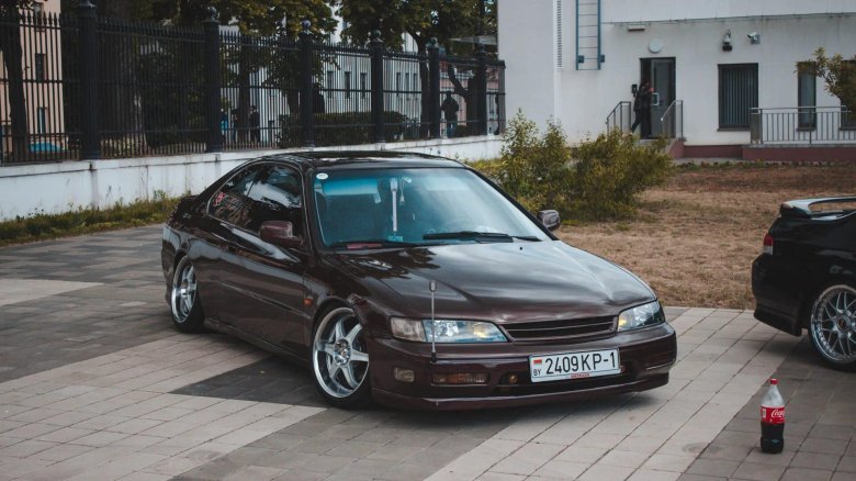 Хонда аккорд 1996г 2.2