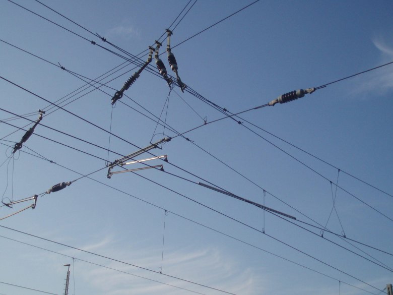 Спецчасти контактной сети троллейбуса