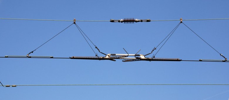 Секционный изолятор ИС 2-80-3