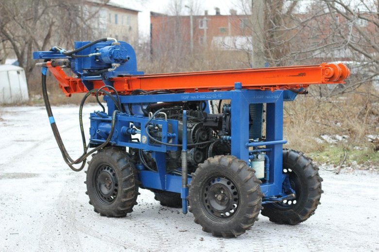 Буровой станок УДВ-70