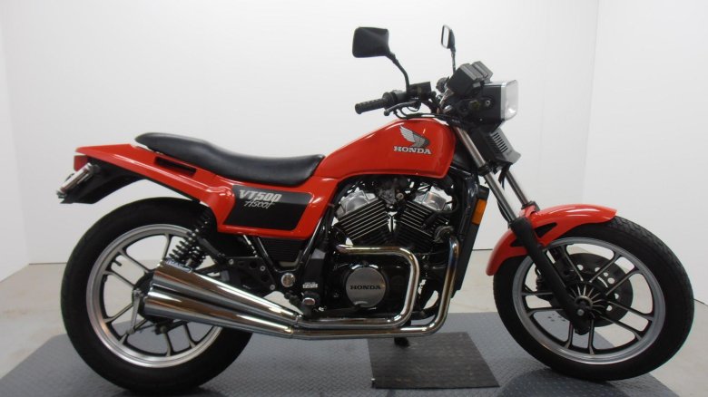 Honda vt 500 e