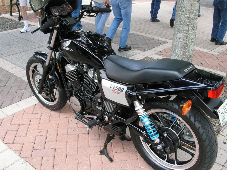 Honda cb750 nighthawk