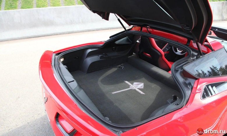 Chevrolet Corvette багажник 19 67