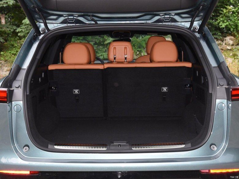 Багажник пор каен