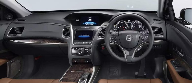 Honda Legend 2015