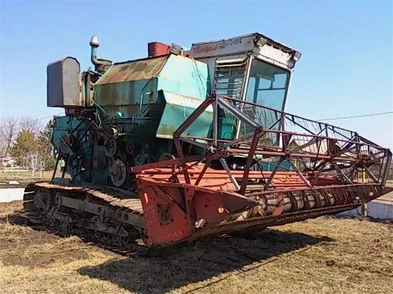 Гусеничный комбайн Нива СК-5