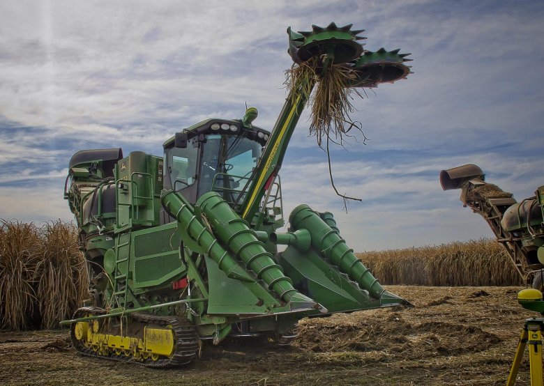 Комбайн Джон Дир гусеничный