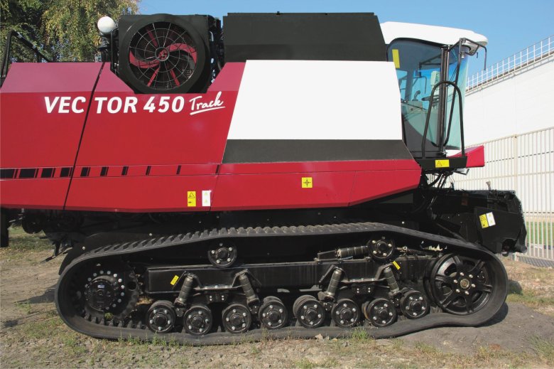 Гусеничный комбайн