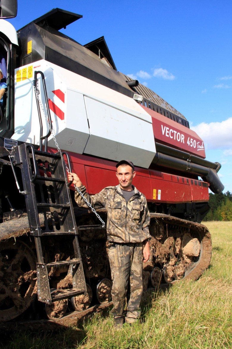 Комбайн гусеничный СКГ-3