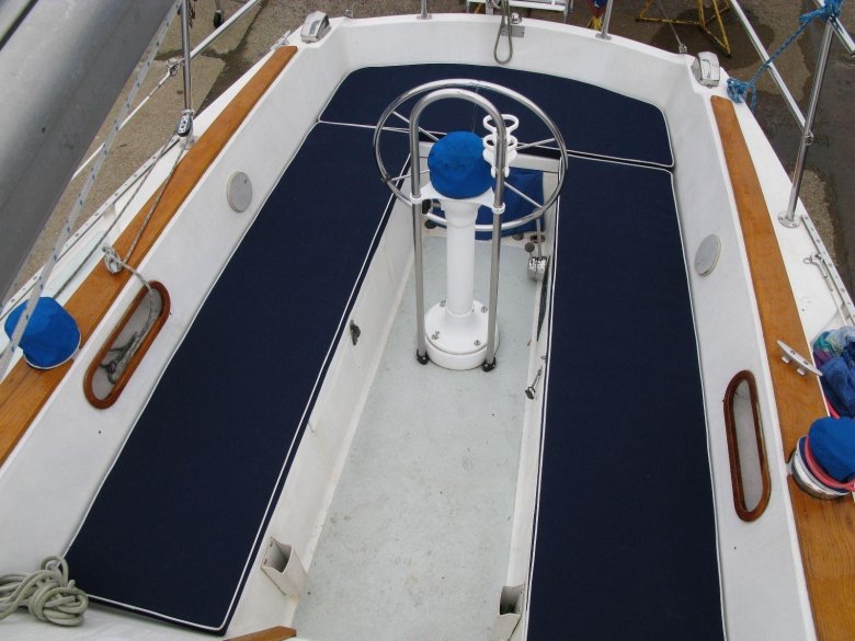 Catalina 30 sailboat