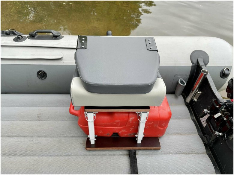 Кресло в лодку ПВХ полный комплект