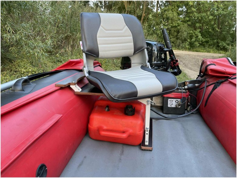 Носовое сиденье в лодку ПВХ