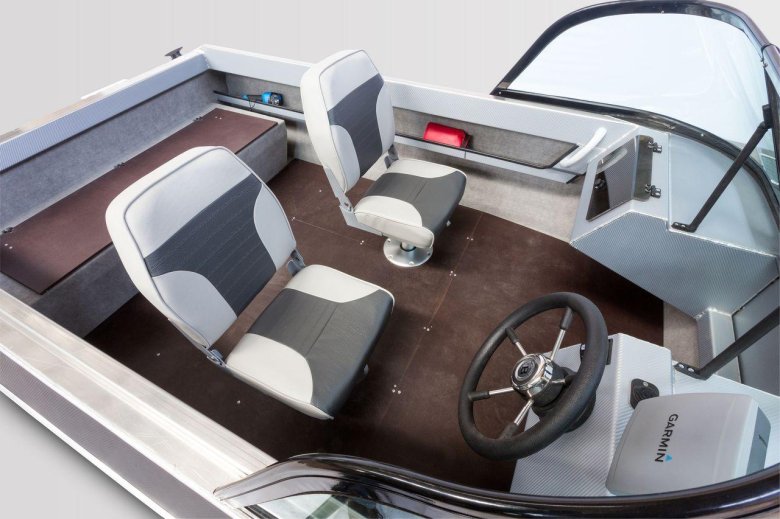 Волжанка 46 кокпит