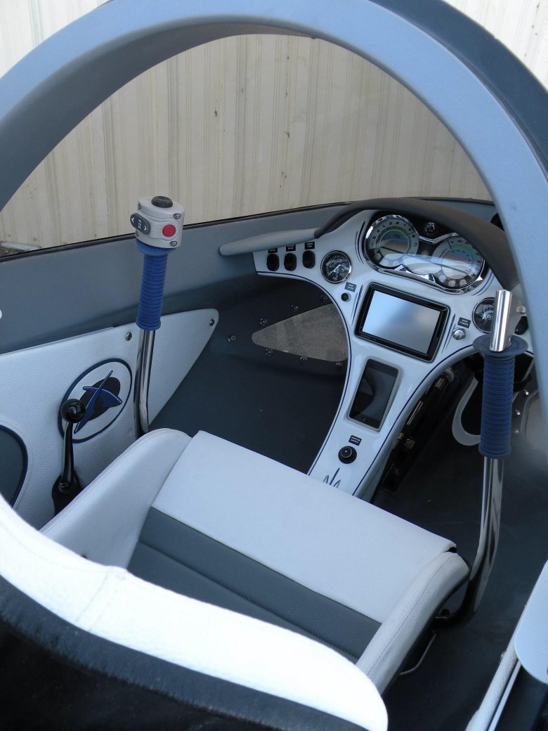 Ныряющий катер Seabreacher чертежи