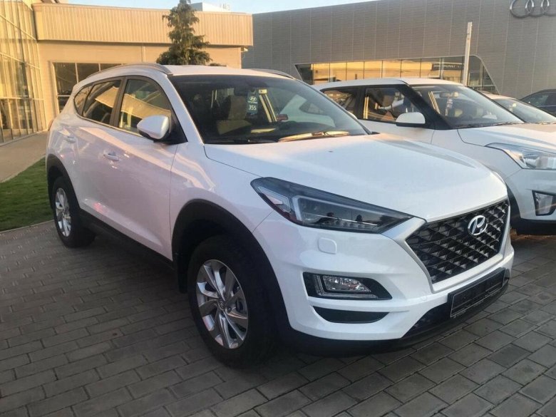 Hyundai tucson 2018 — 2021 iii рестайлинг белый