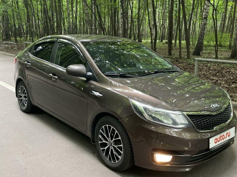 Машина kia rio