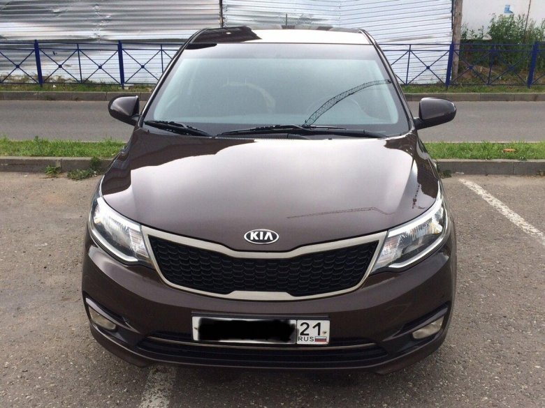 Kia Rio 2015 коричневый