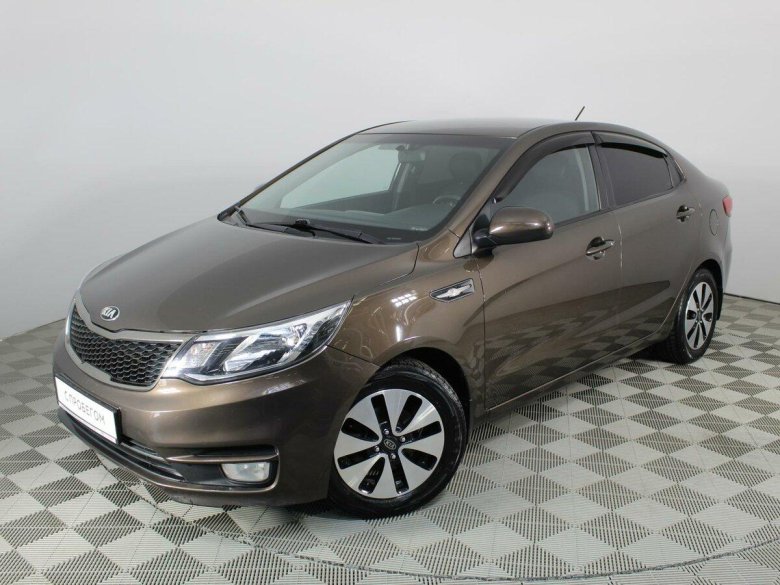 Kia Rio коричневый