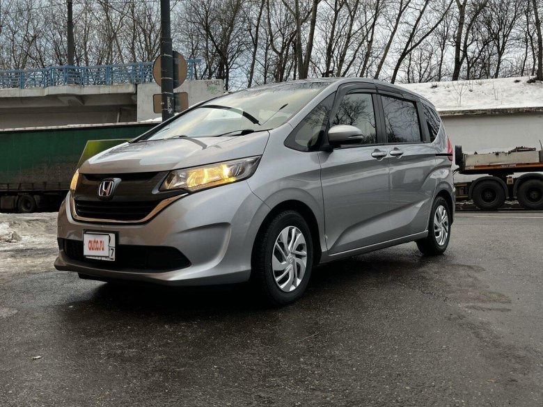 Honda freed 2018