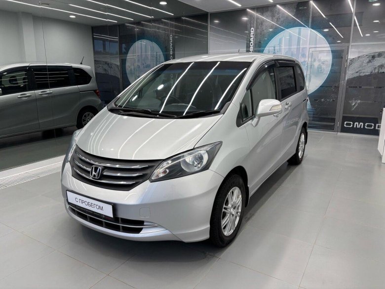Honda freed 2011