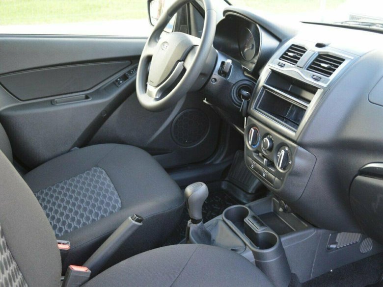 Лада гранта 8 местная