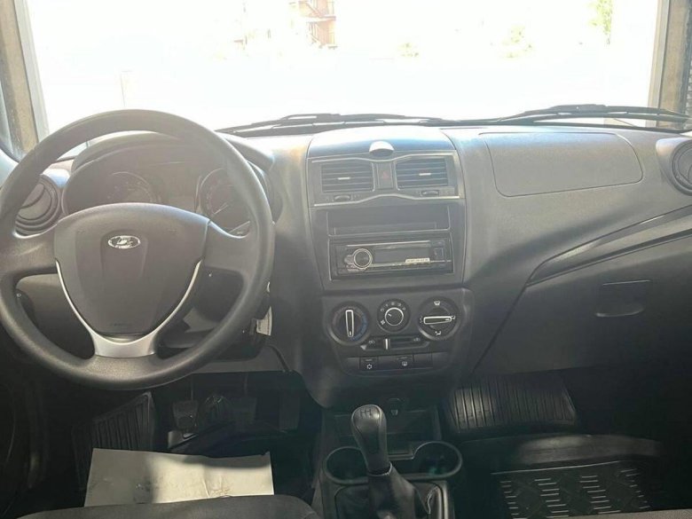 Лифтбек лада гранта