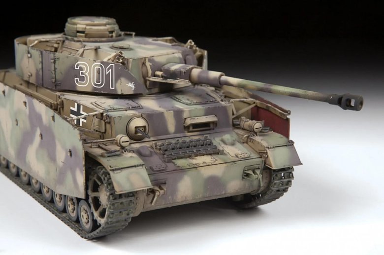PZ 4 Ausf g 1/35