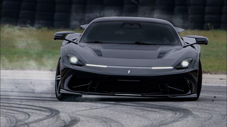 Pininfarina Battista черная