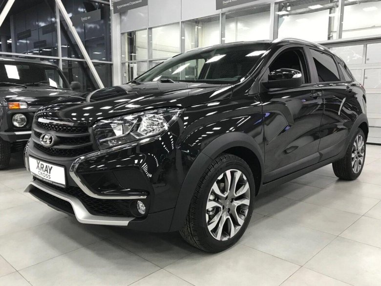 Lada XRAY Cross черный