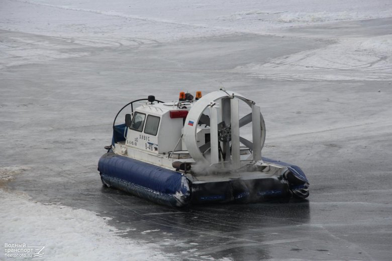 Катер Хивус 6