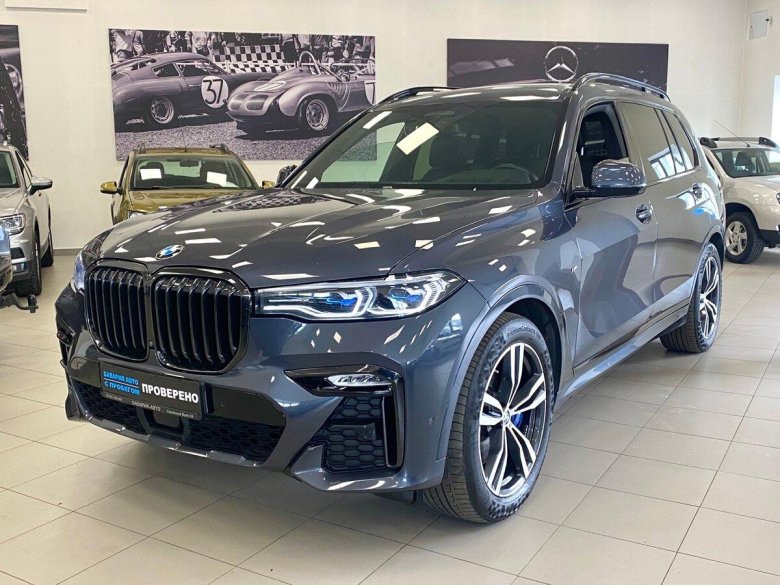 Машина bmw x 7