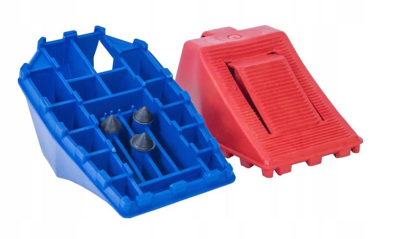 Клинья под колеса авто