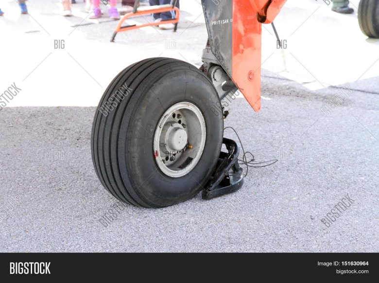 Диск колеса самолета