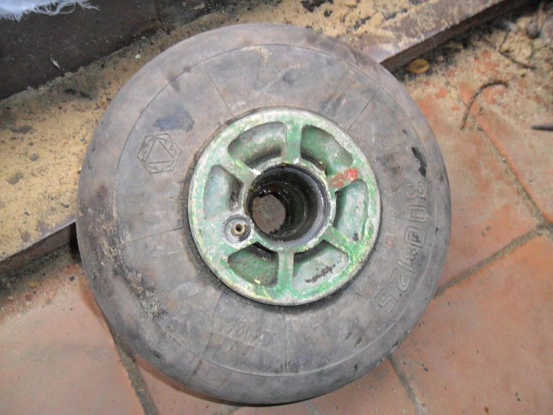 Колесо шасси АН-2