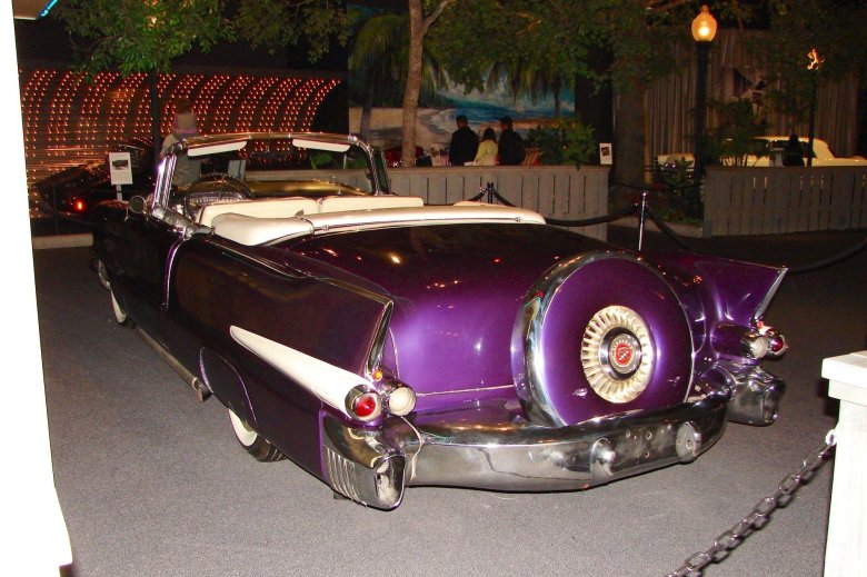 Кадиллак Флитвуд Элвиса Пресли