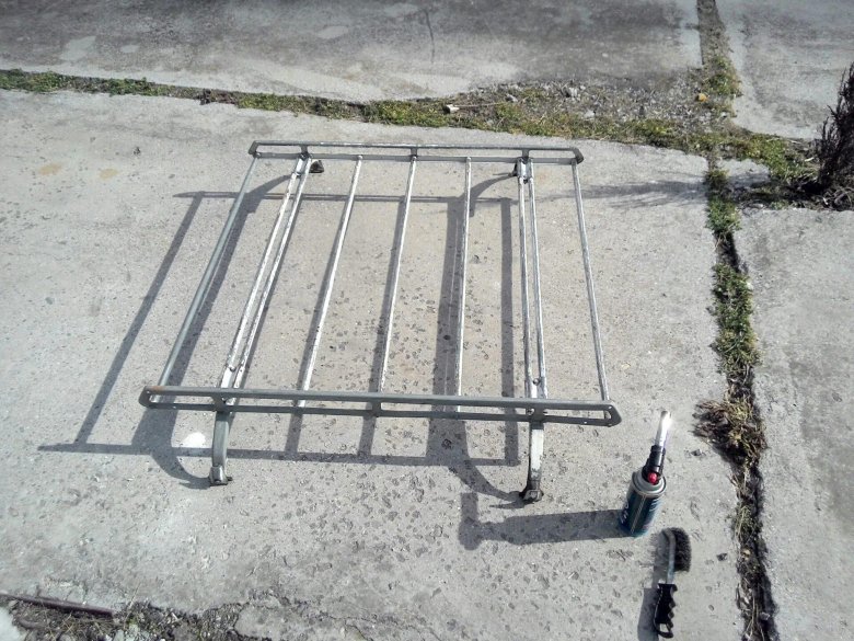 Багажник 2103