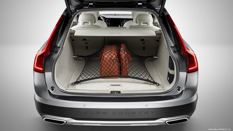 Volvo v90 Cross Country