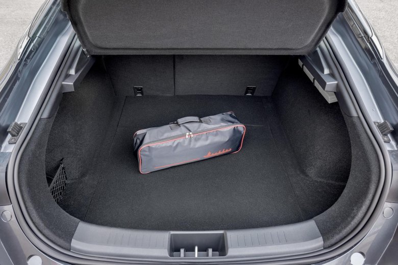 Москвич 6 багажник