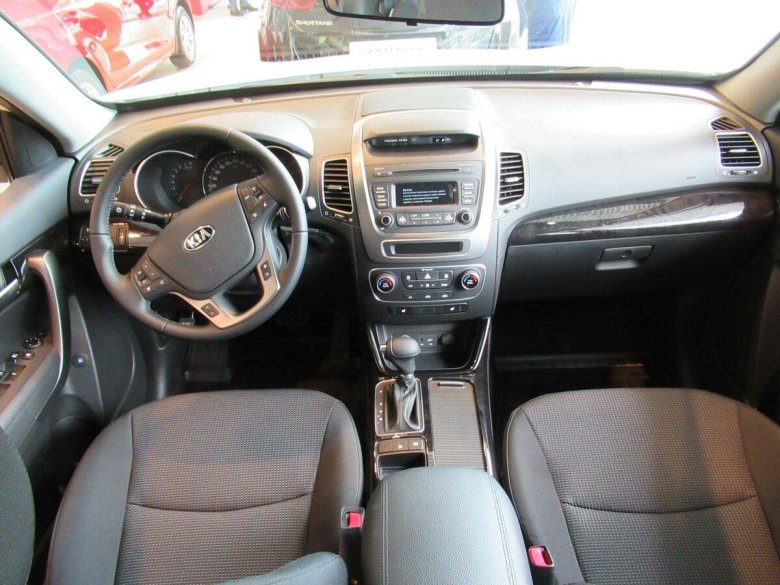 Кия Соренто 2014 дизель комплектация Престиж