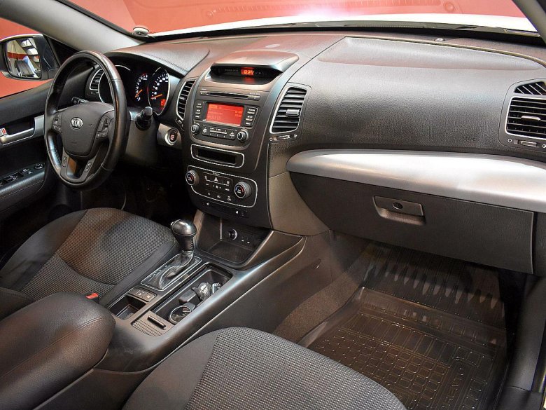 Киа Соренто 4 салон