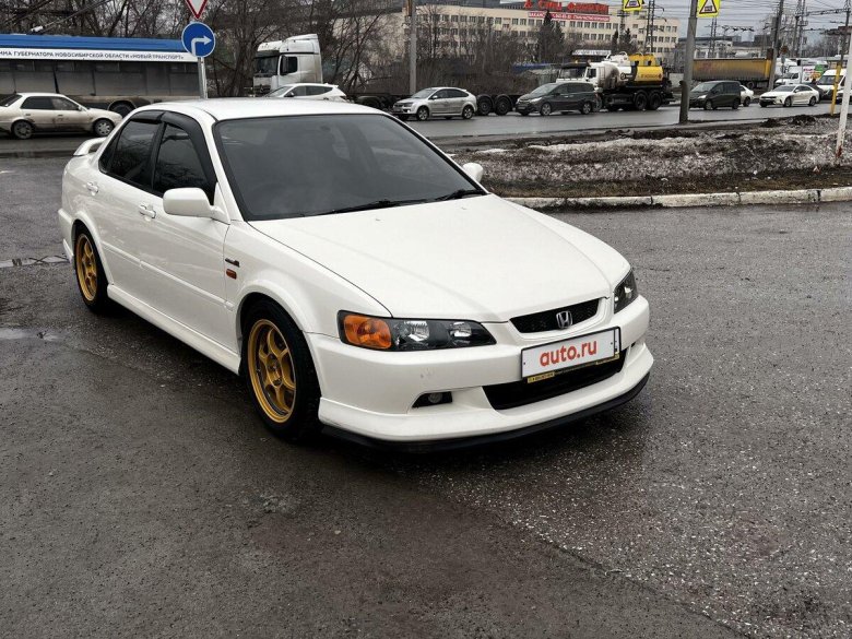 Хонда аккорд евро р 2001 года
