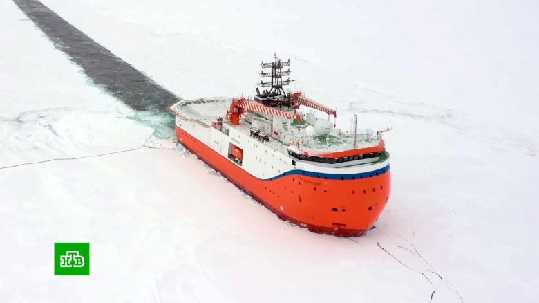 Ледостойкая самодвижущаяся платформа «Северный полюс» 2024