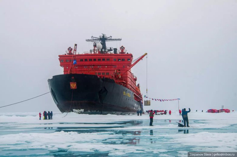 Круиз на Северный полюс на ледоколе