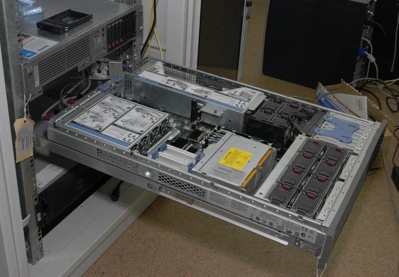 HP PROLIANT dl380 g5