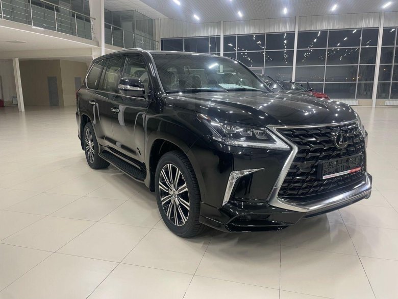 Новый лексус лх