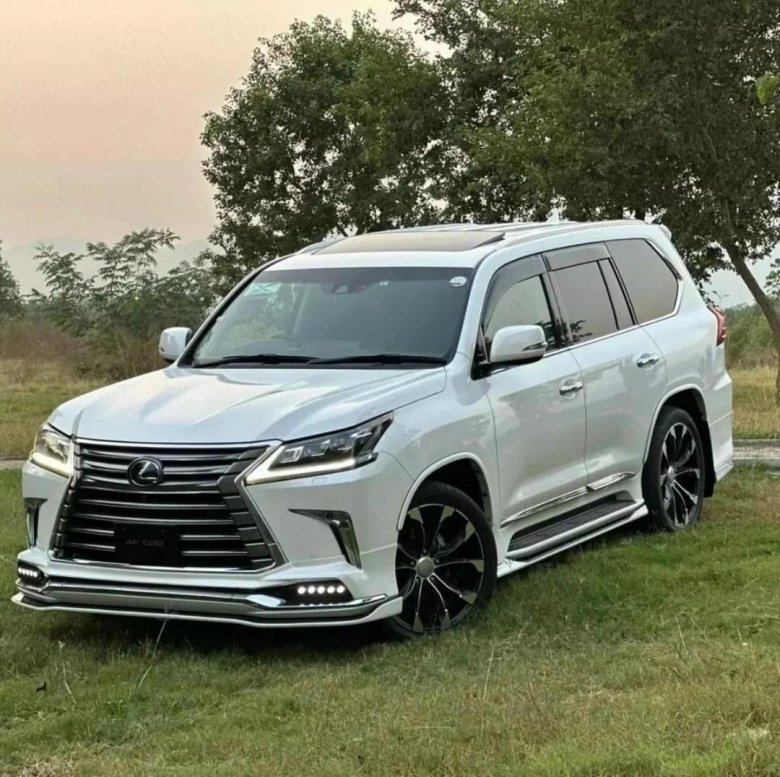 Лексус 570 2022