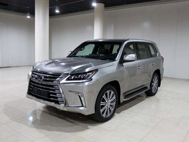 Lexus LX 570 серебристый