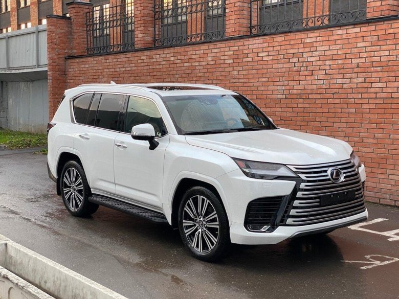 Lexus LX 2022