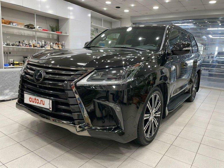 Lexus LX 570 2022